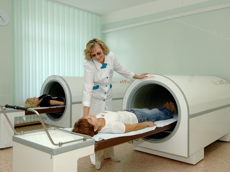 Za diagnosticiranje osteohondroze se izvaja slikanje z magnetno resonanco